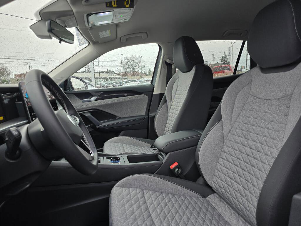 New 2026 Volkswagen Tiguan S AWD/4WD image 19