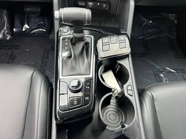 Used 2025 Kia Sportage EX FWD image 21