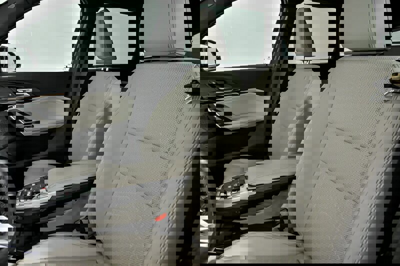 Used 2023 BMW X1 xDrive28i w/ Convenience Package image 19