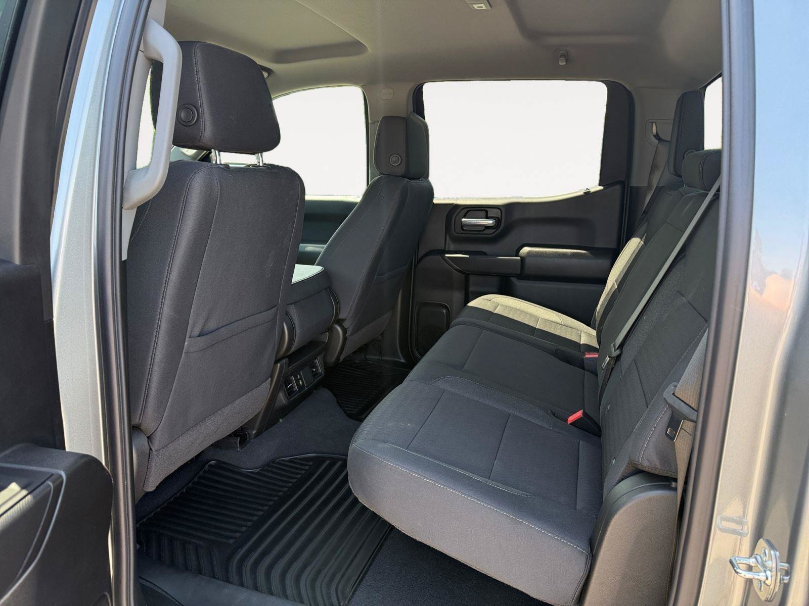 Used 2026 Chevrolet Silverado 1500 Custom w/ Turbomax Blackout Package AWD/4WD image 20