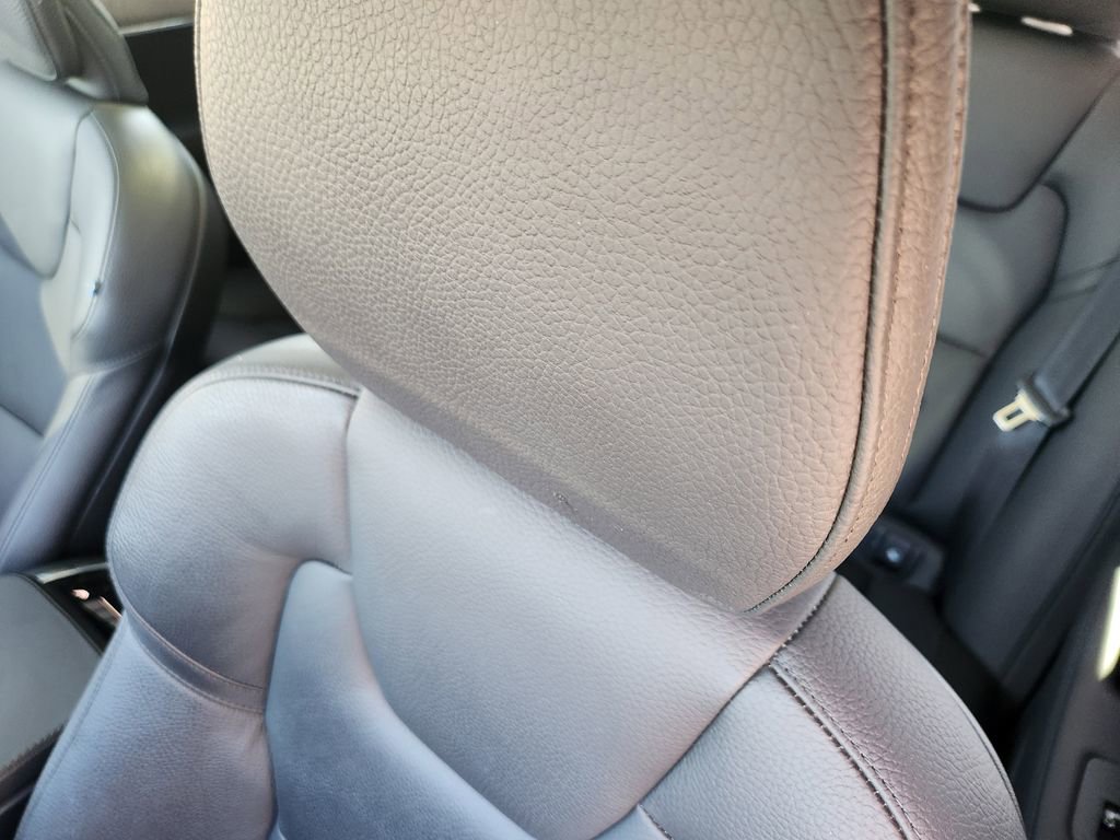 Used 2024 Volvo V90 B6 Cross Country Plus w/ Climate Package image 5