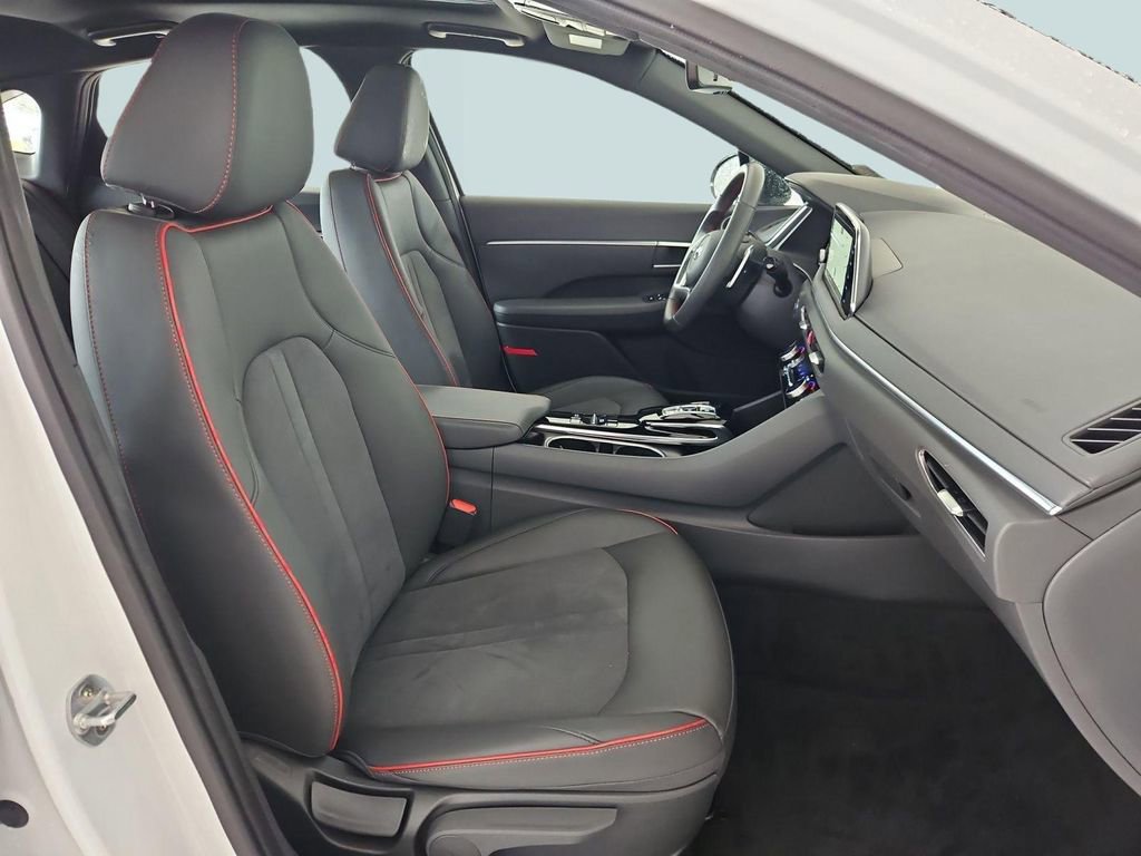 Used 2021 Hyundai Sonata SEL Plus w/ Tech Package image 28