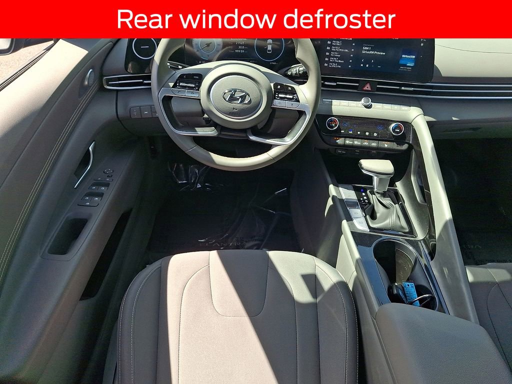 Used 2023 Hyundai Elantra SEL w/ Convenience Package FWD image 11