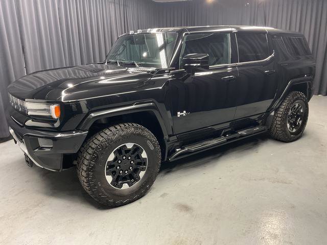 Used 2024 GMC Hummer EV 2X w/ Extreme Off-Road Package image 2