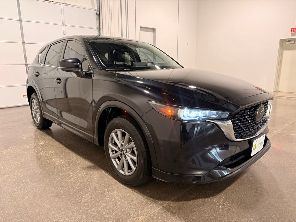 Used 2024 MAZDA CX-5 AWD 2.5 S w/ Select Package image 3