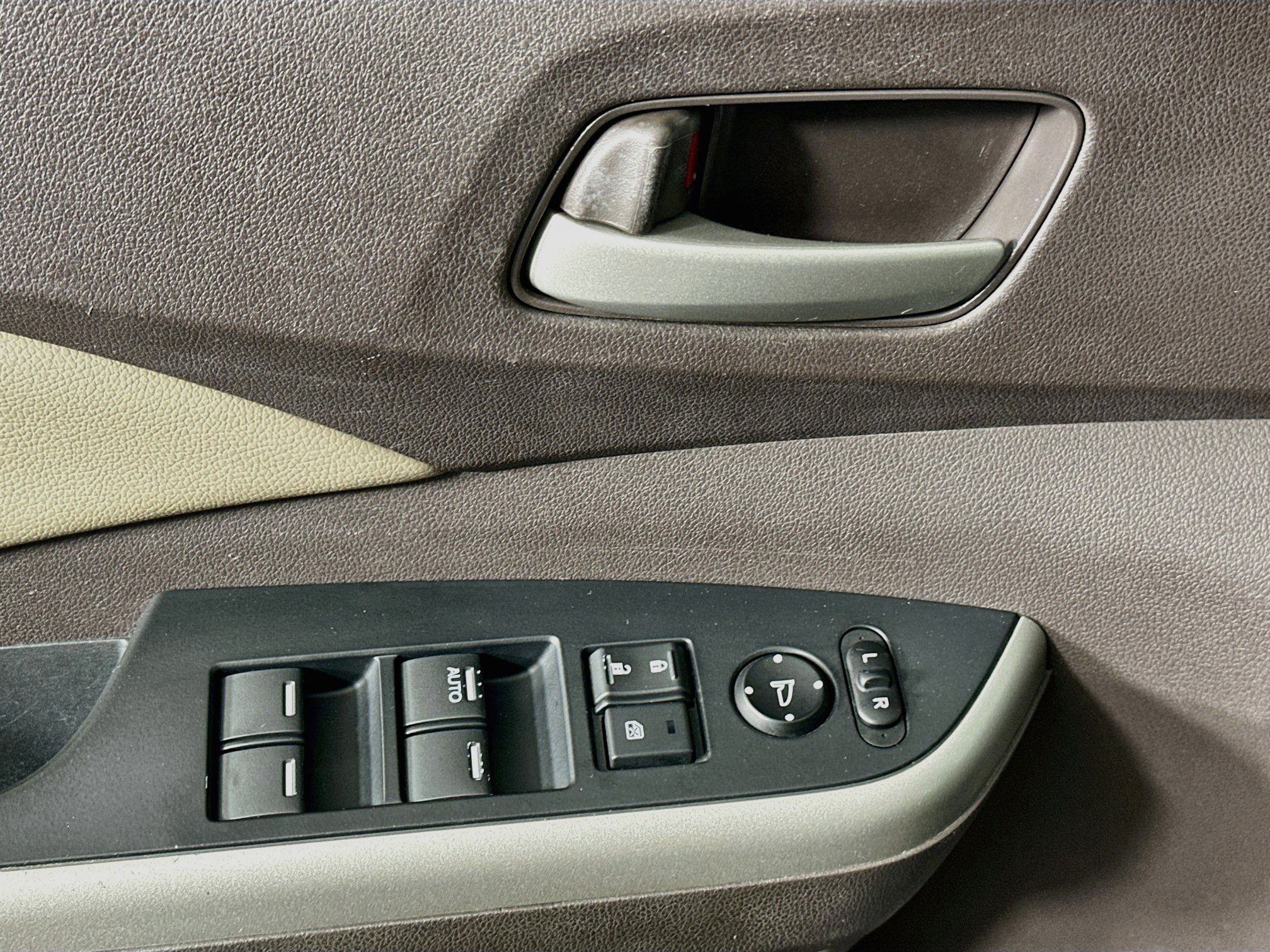 Used 2014 Honda CR-V EX-L image 15