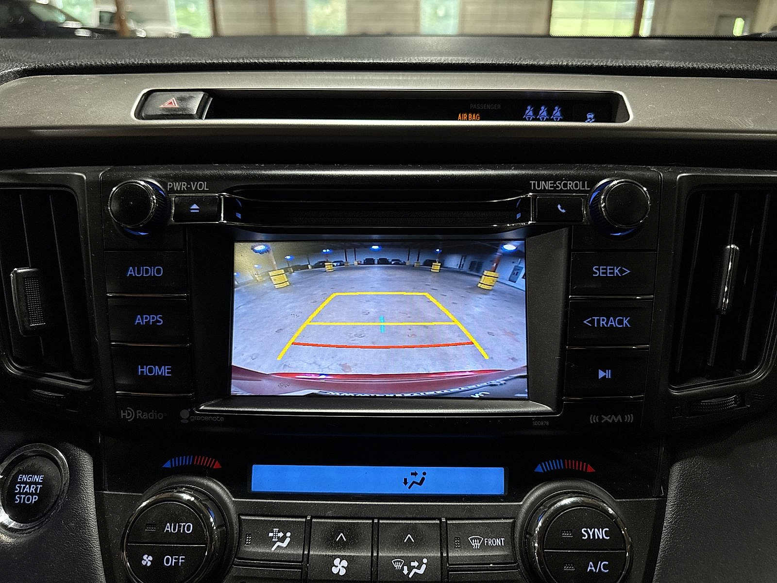 Used 2018 Toyota RAV4 XLE w/ Plus Extra Value Package AWD/4WD image 24