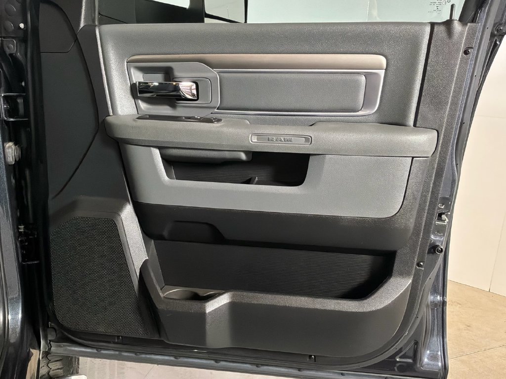 Certified 2016 RAM 2500 Big Horn AWD/4WD image 21