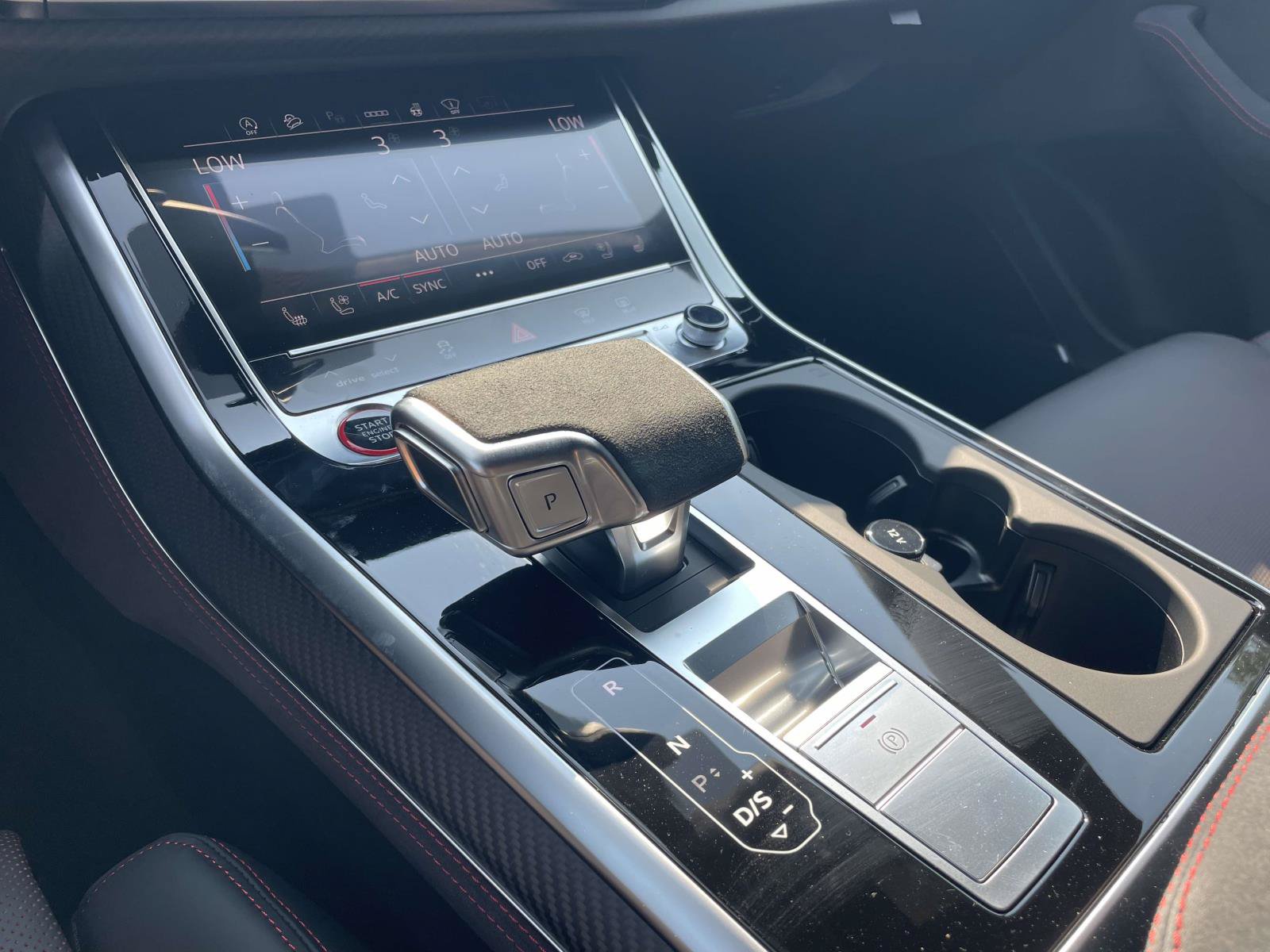 New 2026 Audi RS Q8 performance AWD/4WD image 30