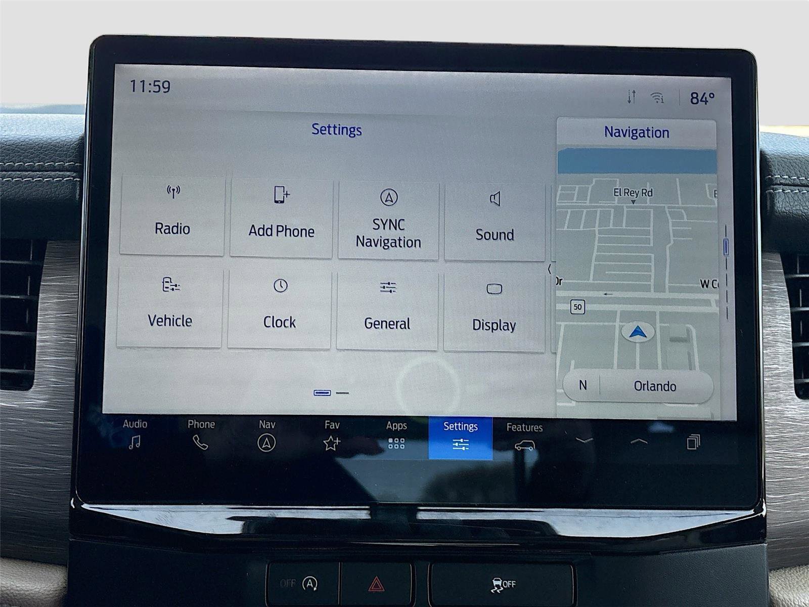 Used 2024 Ford Expedition Limited image 17