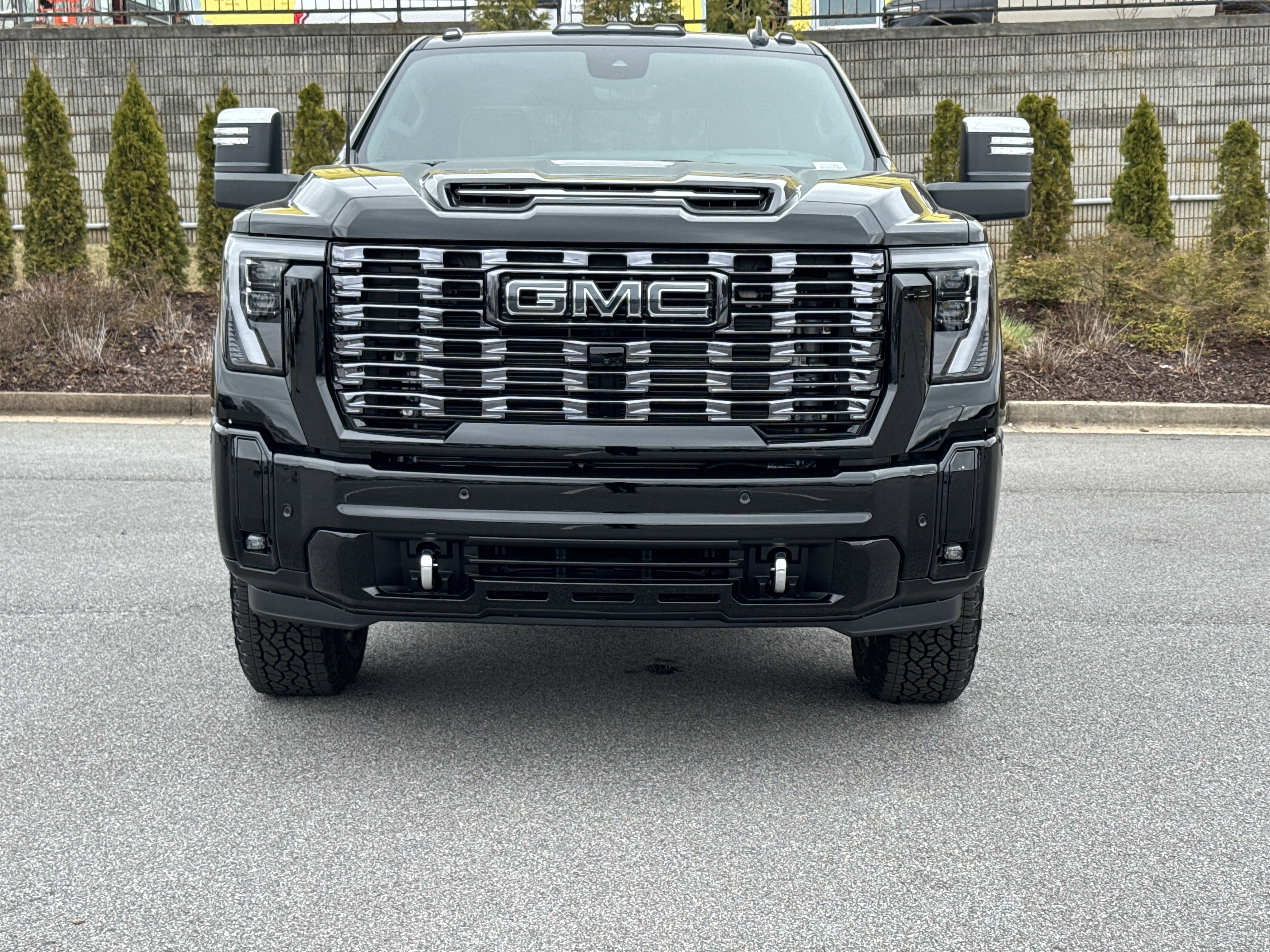 New 2026 GMC Sierra 2500 Denali Ultimate image 3