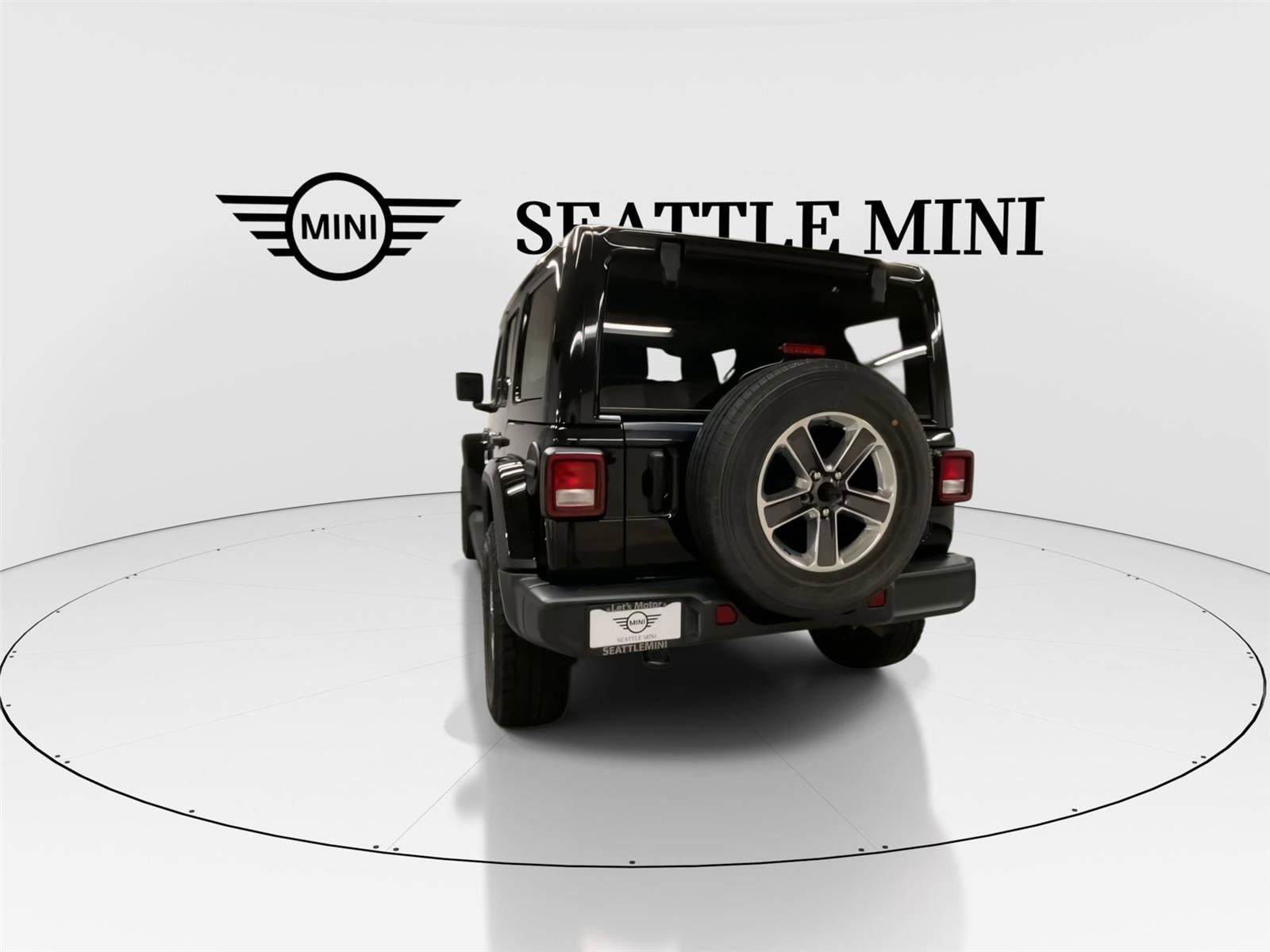 Used 2021 Jeep Wrangler Unlimited Sahara w/ Uconnect 4C Nav & Sound Group image 9