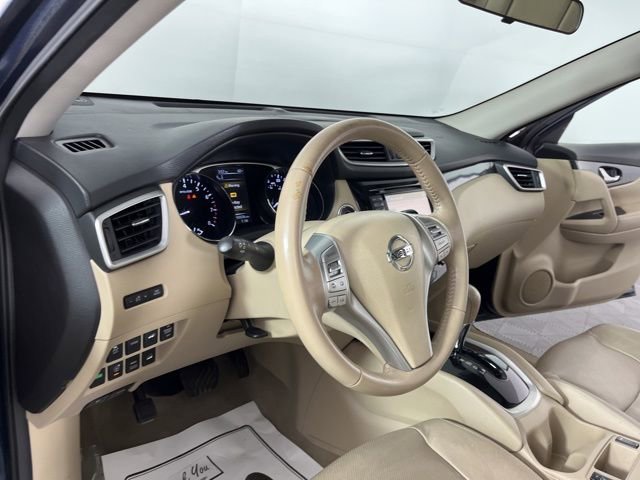 Used 2015 Nissan Rogue SL w/ SL Premium Package image 19