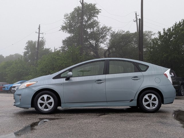 Used 2014 Toyota Prius Two image 9