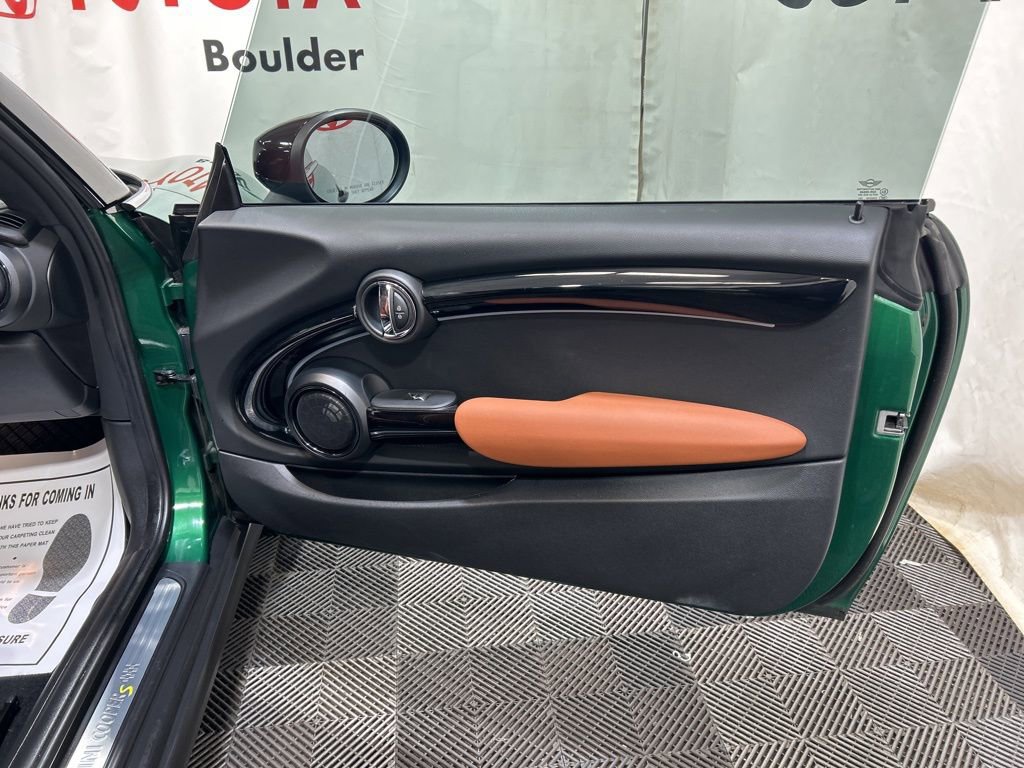 Used 2024 MINI Cooper SE image 11