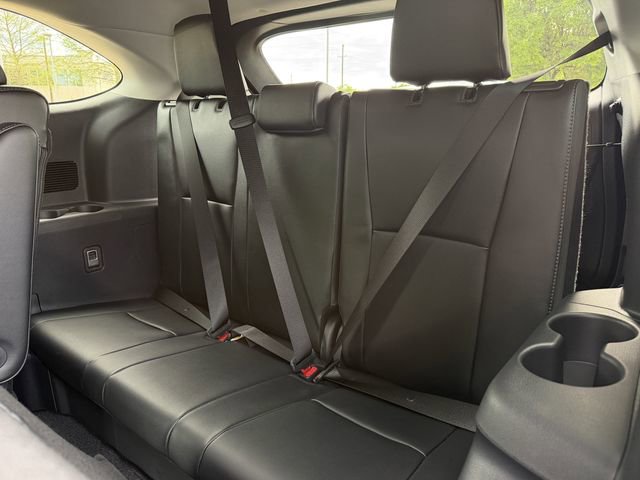 New 2026 Toyota Highlander Platinum image 29