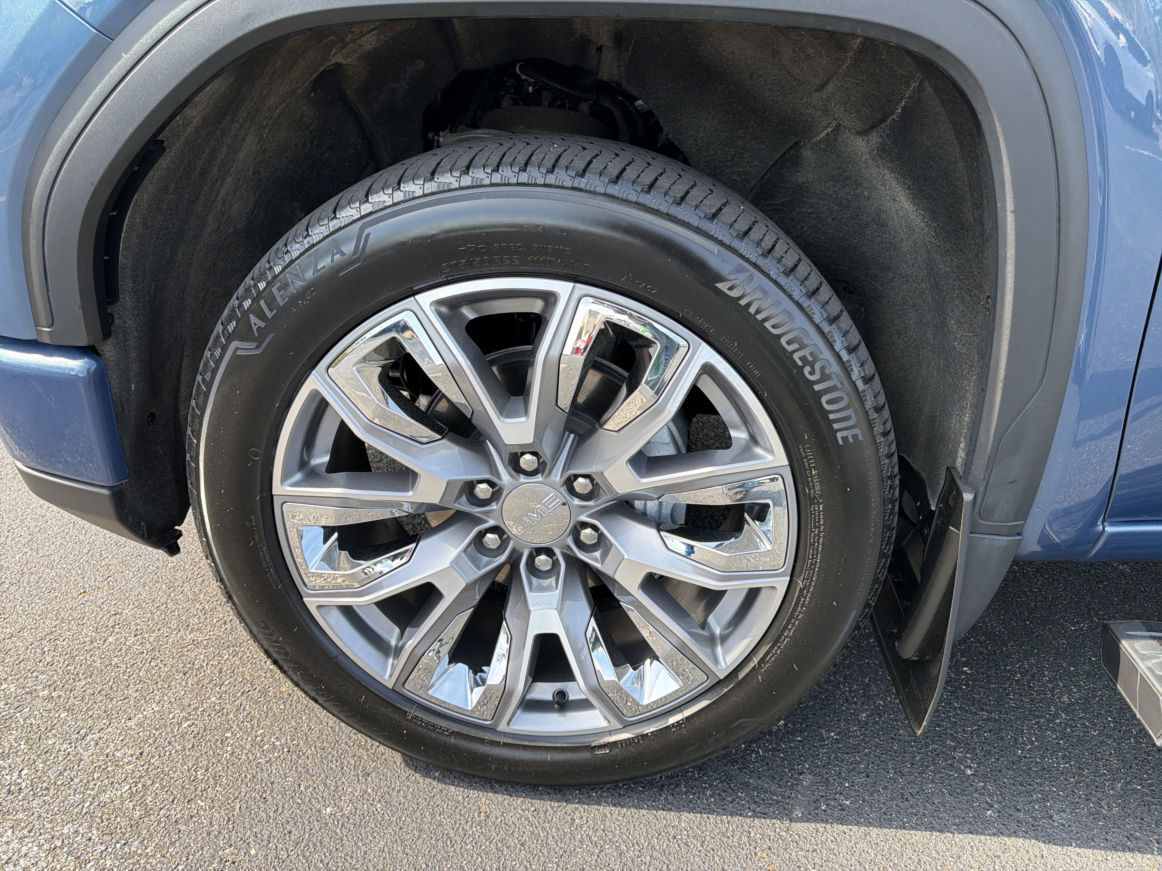 Used 2024 GMC Sierra 1500 Denali w/ Denali Reserve Package AWD/4WD image 11