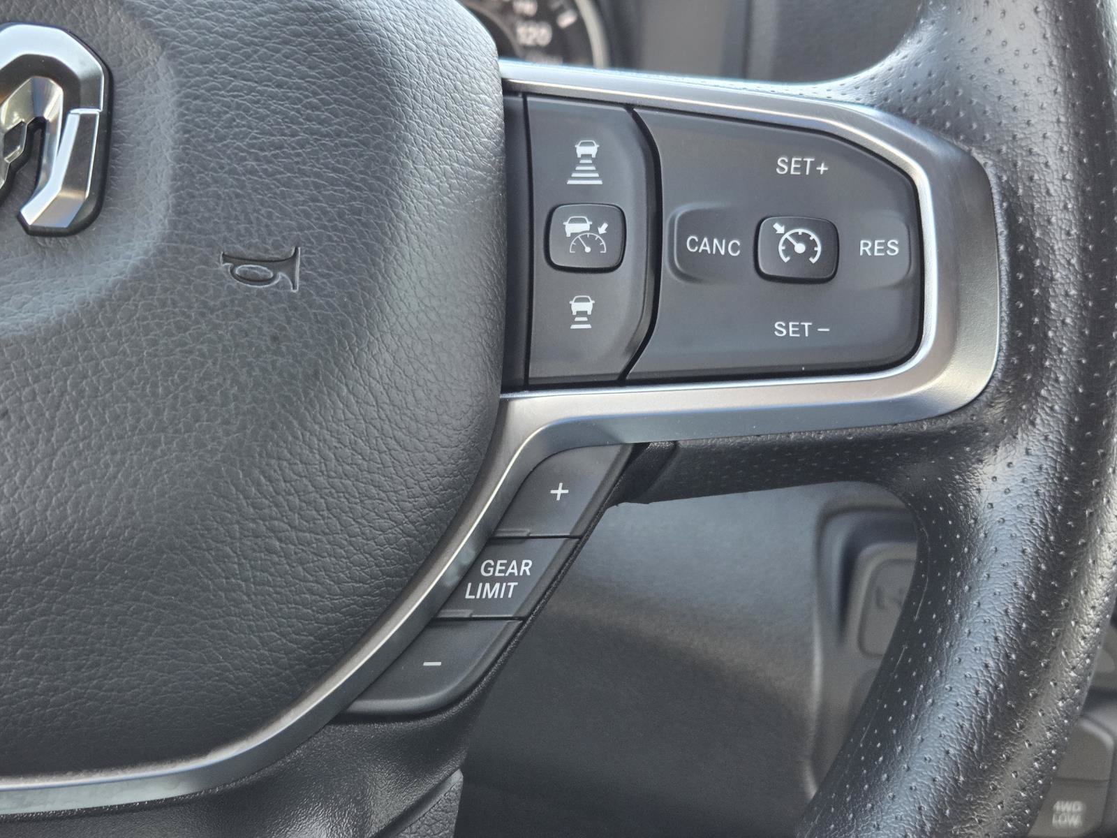 Used 2025 RAM 2500 Tradesman AWD/4WD image 18