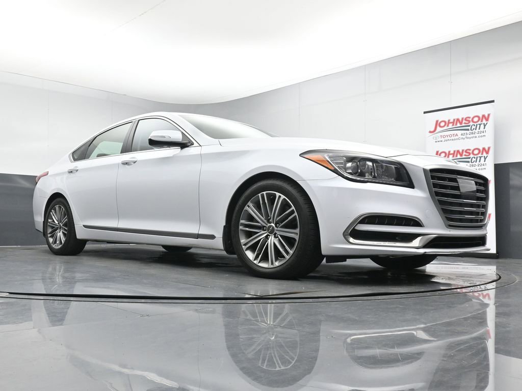 Used 2018 Genesis G80 3.8 RWD image 32