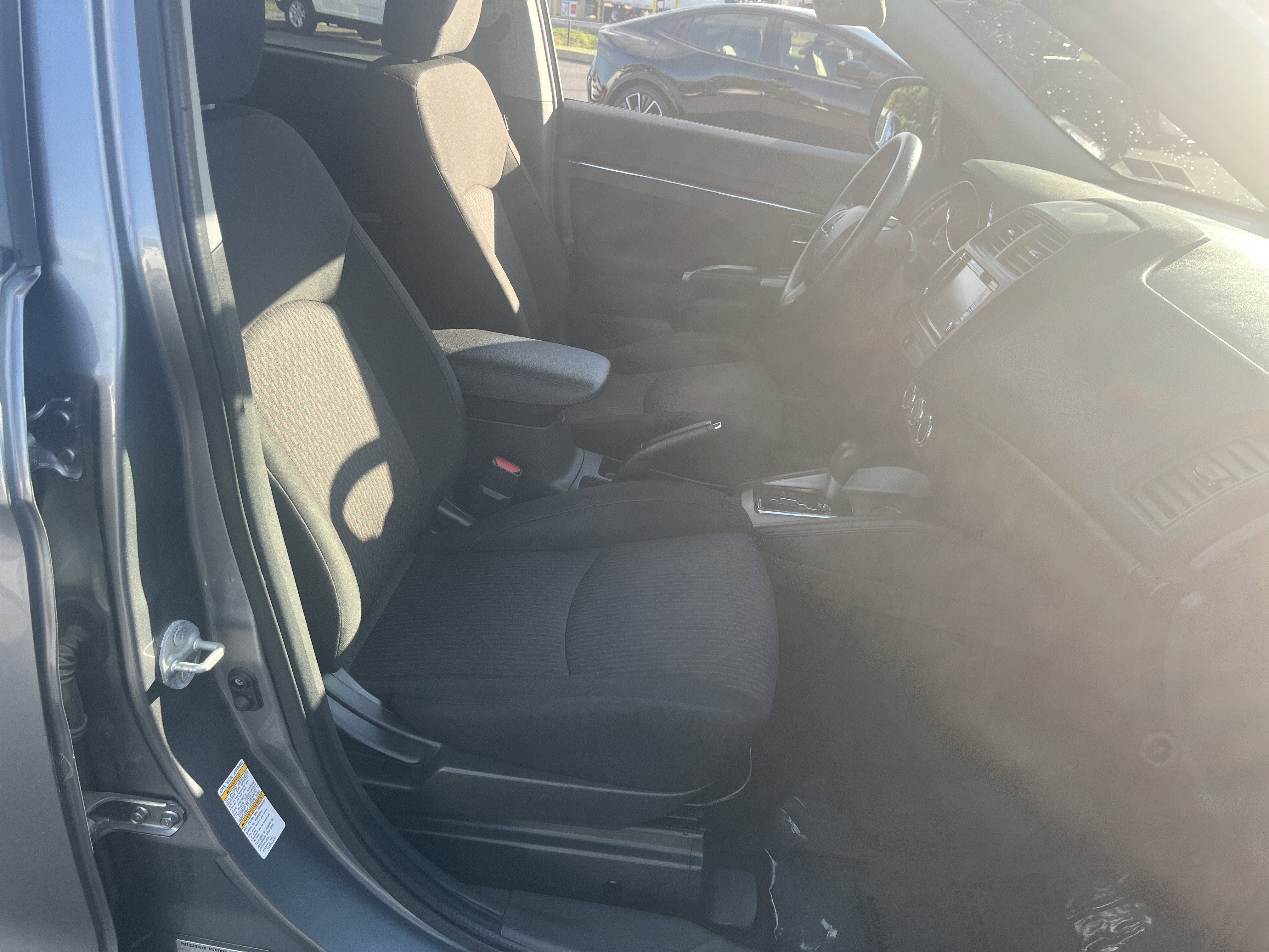 Used 2018 Mitsubishi Outlander Sport ES image 20