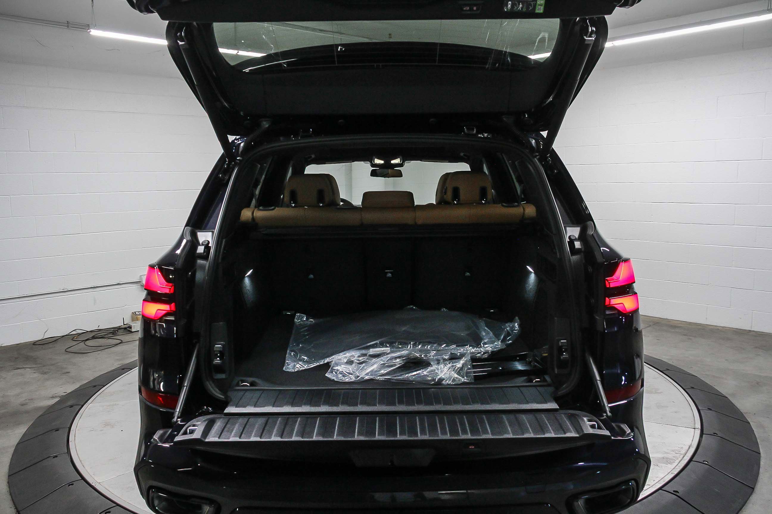 New 2026 BMW X5 sDrive40i w/ M Sport Package RWD image 26