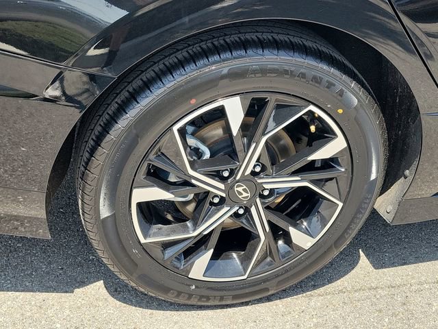 Certified 2025 Hyundai Sonata SEL FWD image 30
