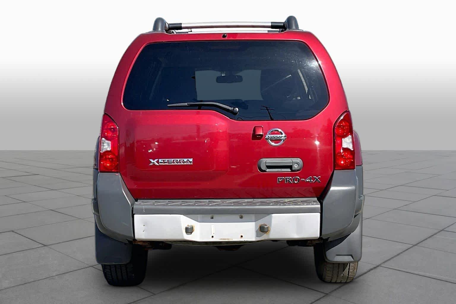 Used 2013 Nissan Xterra PRO-4X AWD/4WD image 4