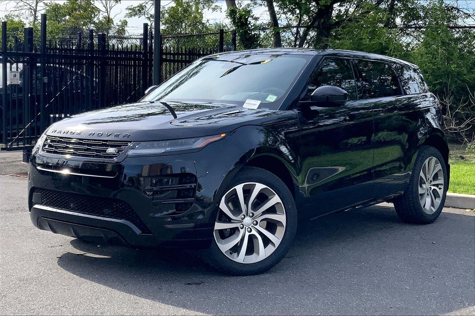 New 2026 Land Rover Range Rover Evoque Hoxton