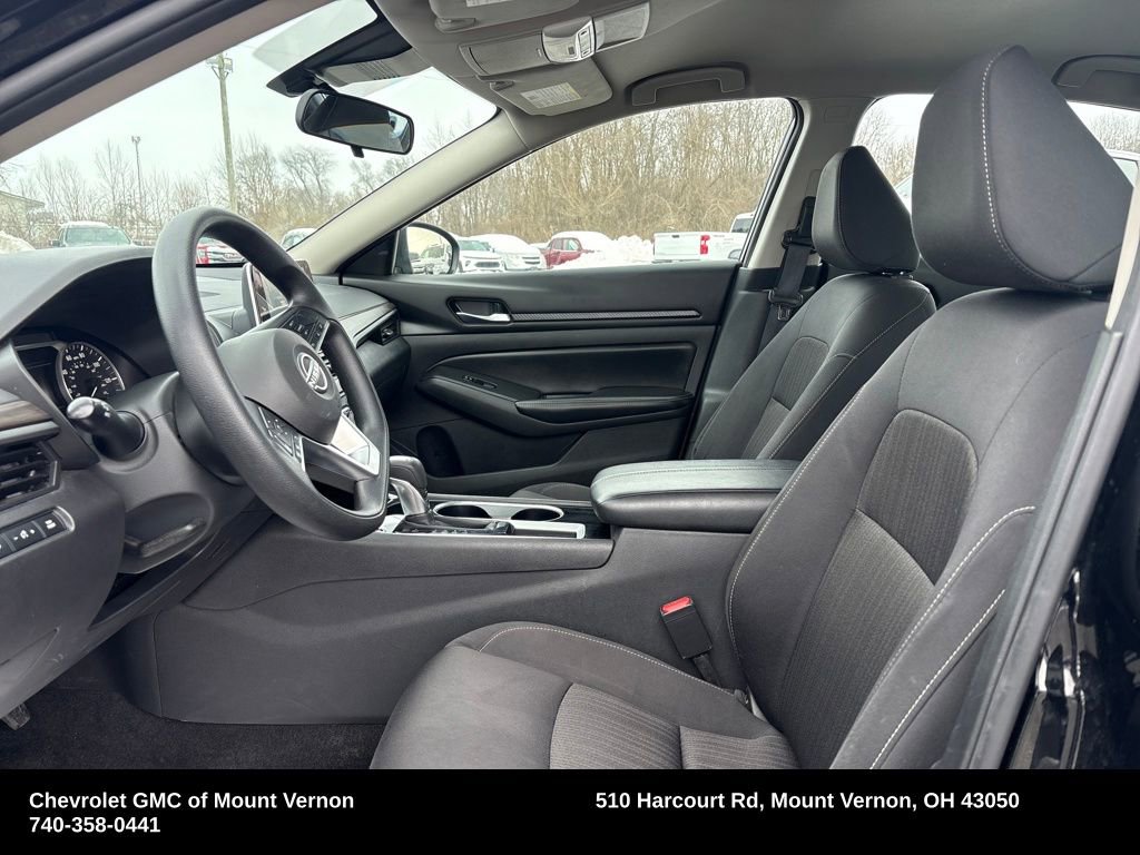 Used 2024 Nissan Altima 2.5 SV image 10