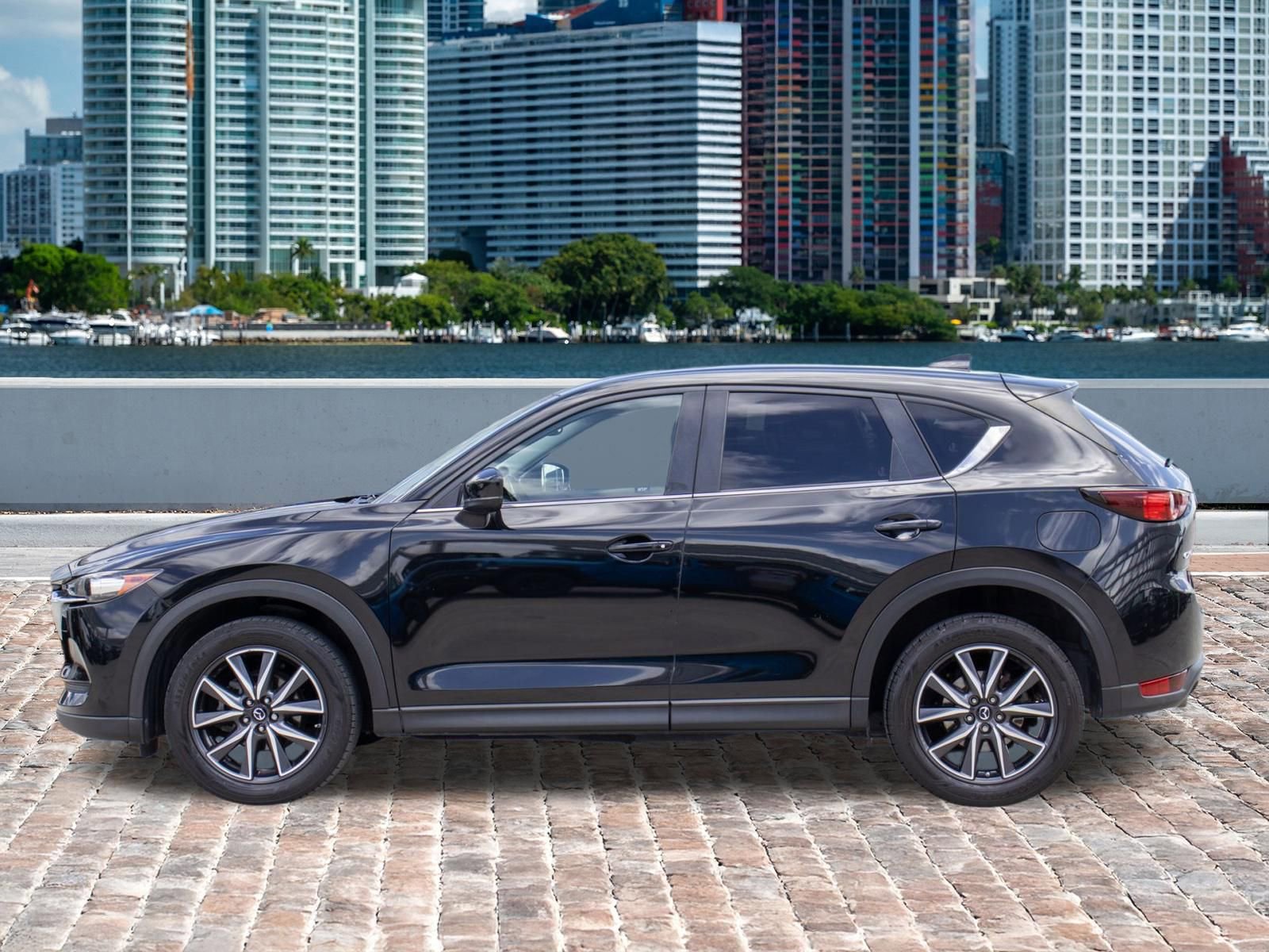 Used 2018 MAZDA CX-5 Touring w/ Preferred Equipment Package image 11