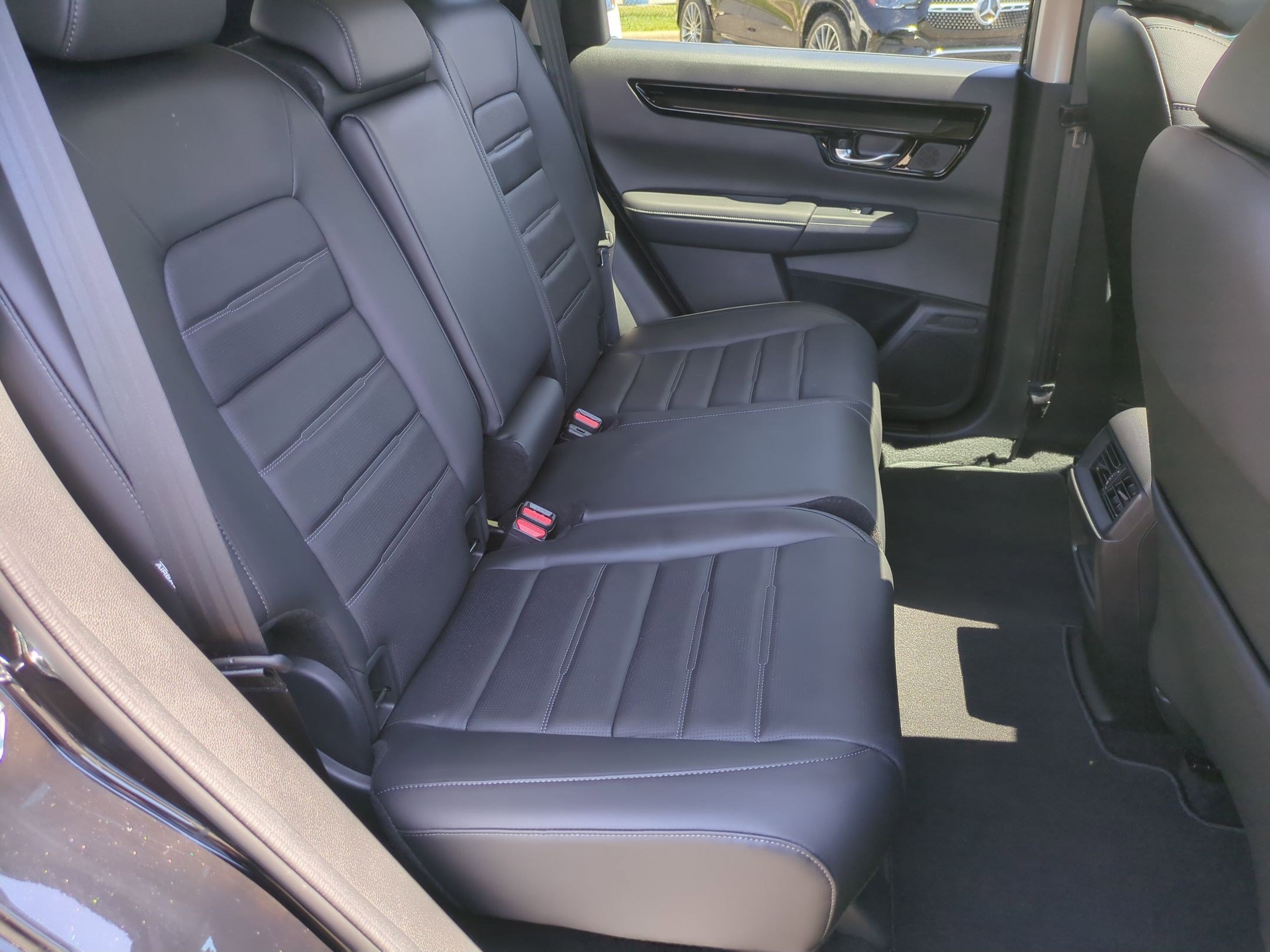Used 2025 Honda CR-V EX-L image 32