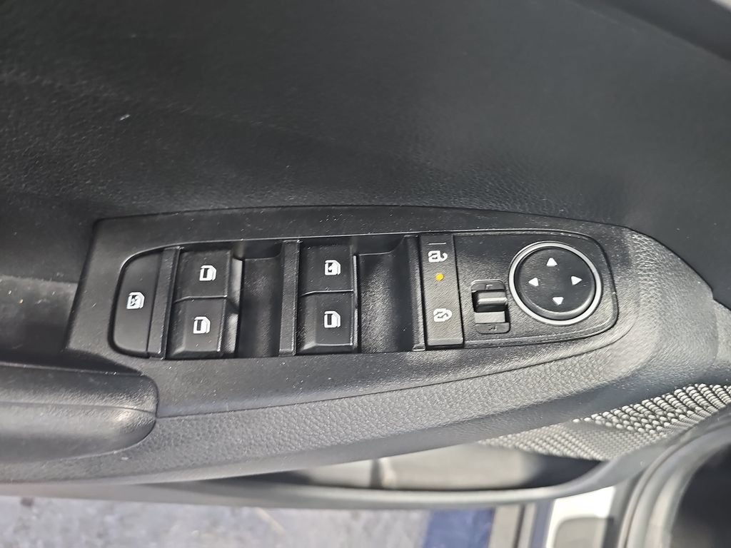 Used 2024 Kia Seltos LX AWD/4WD image 27