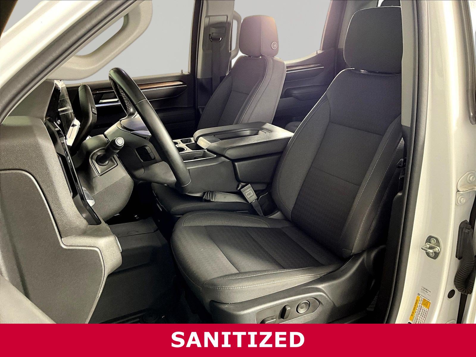 Used 2023 Chevrolet Silverado 1500 LT AWD/4WD image 21