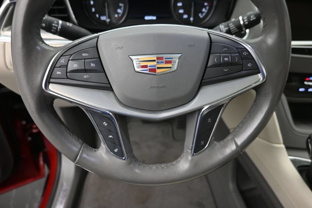 Used 2021 Cadillac XT5 Premium Luxury AWD/4WD image 19