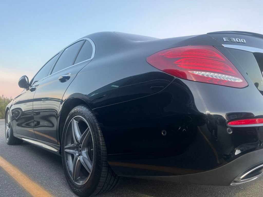 Used 2018 Mercedes-Benz E 300 image 6