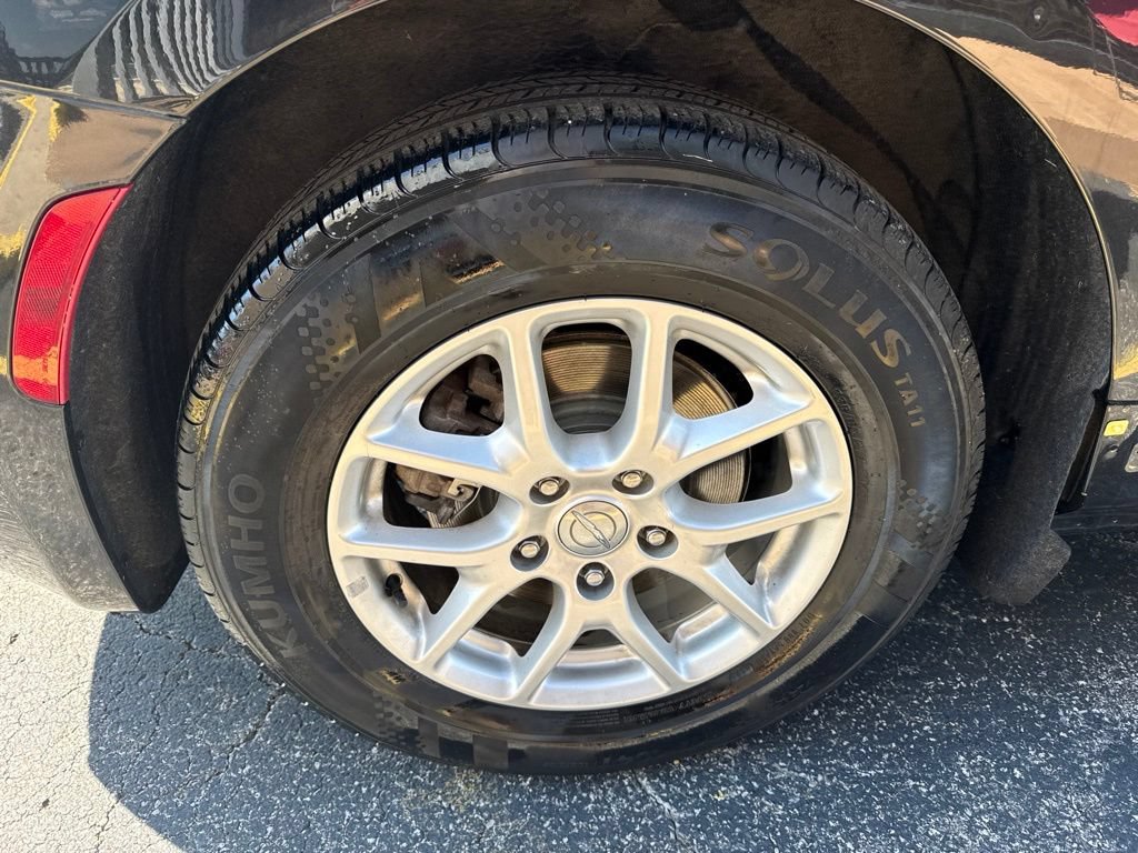 Used 2020 Chrysler Pacifica Touring-L FWD image 6