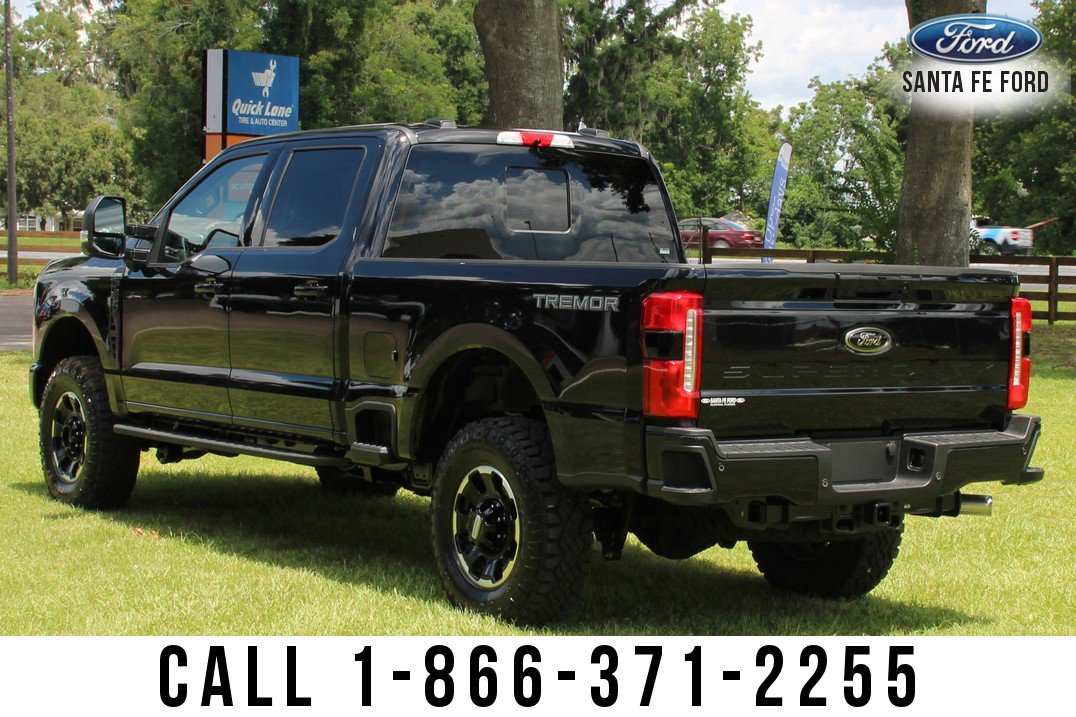 New 2025 Ford F250 XLT w/ Black Appearance Package image 6