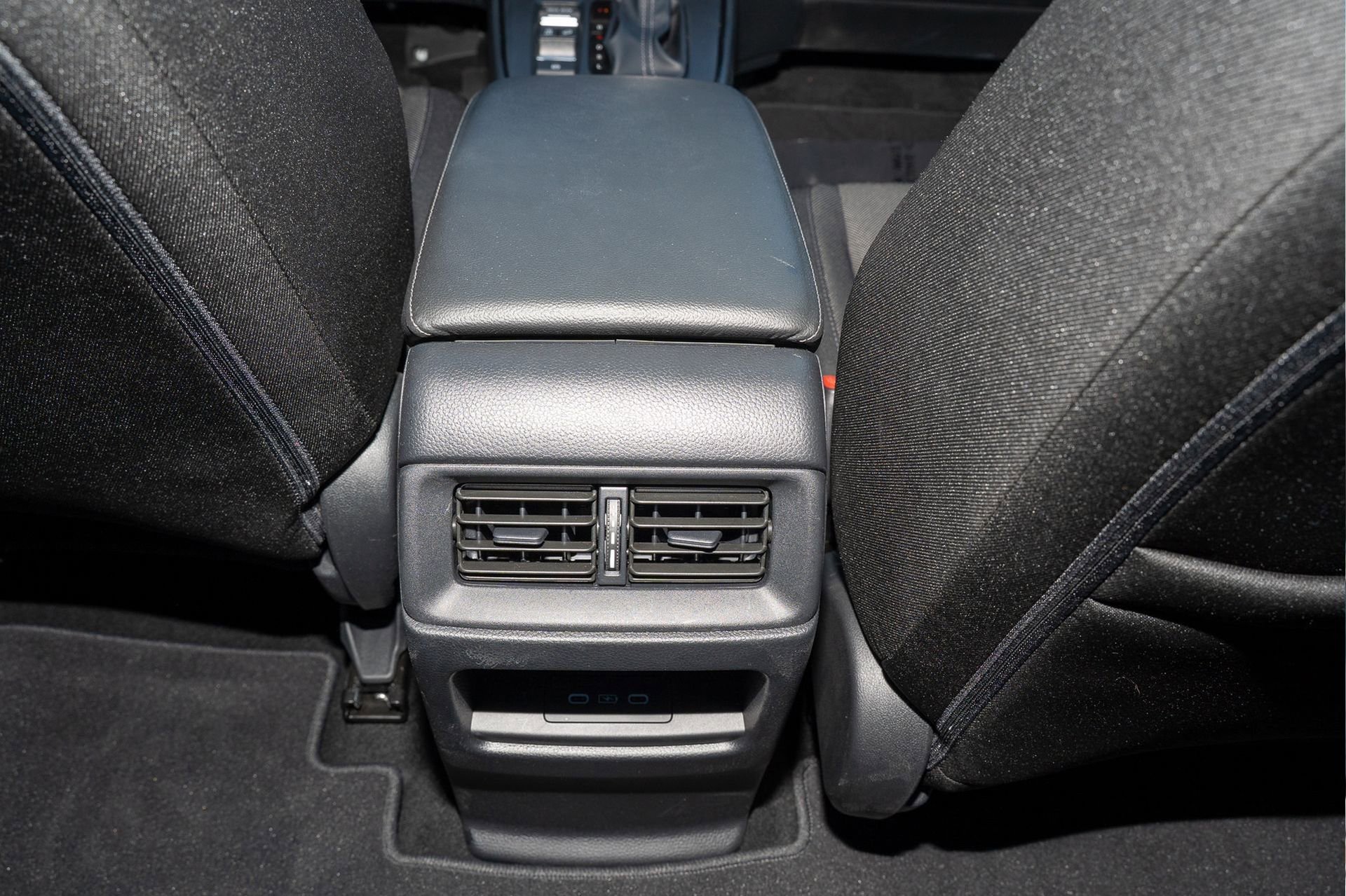 Certified 2025 Honda CR-V EX image 20