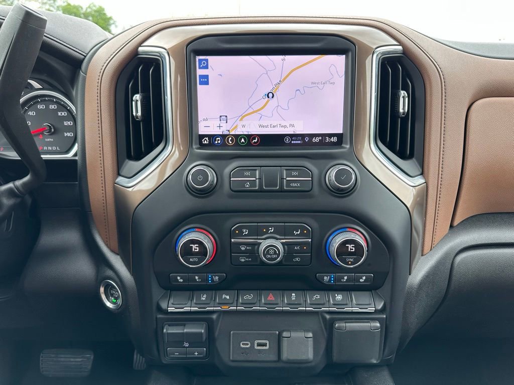 Used 2022 Chevrolet Silverado 3500 High Country AWD/4WD image 11