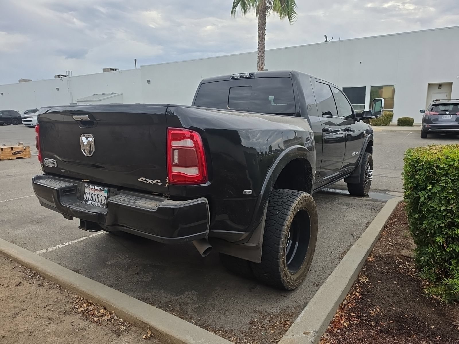 Used 2021 RAM 3500 Limited AWD/4WD image 4