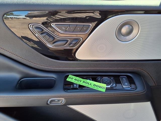 New 2025 Lincoln Aviator Black Label image 13