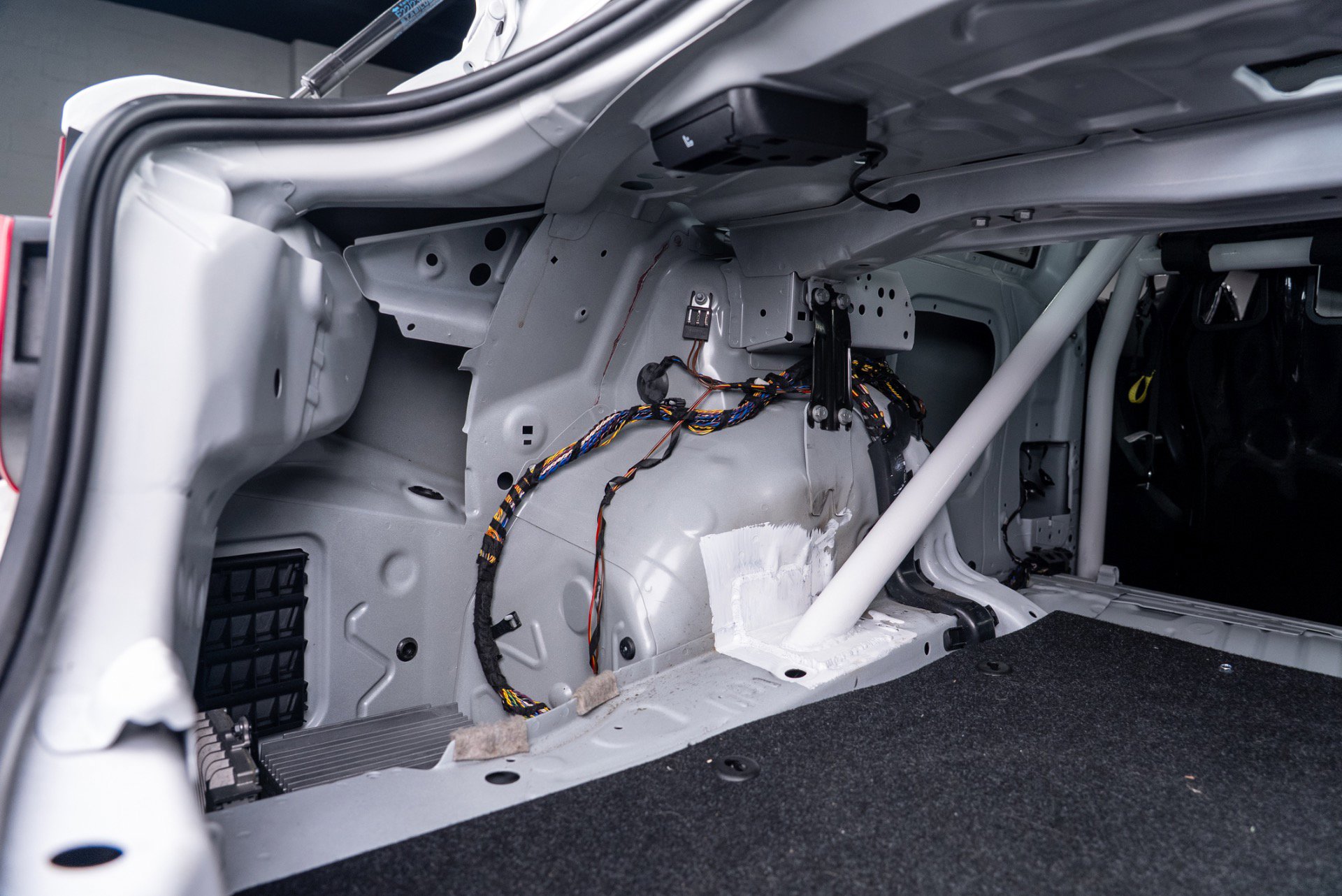 Used 2017 BMW M2 image 43