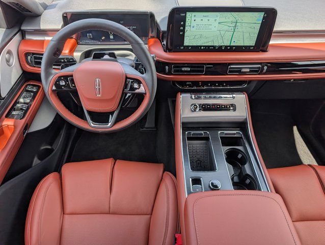 New 2026 Lincoln Aviator Reserve w/ Luxury Package RWD image 6