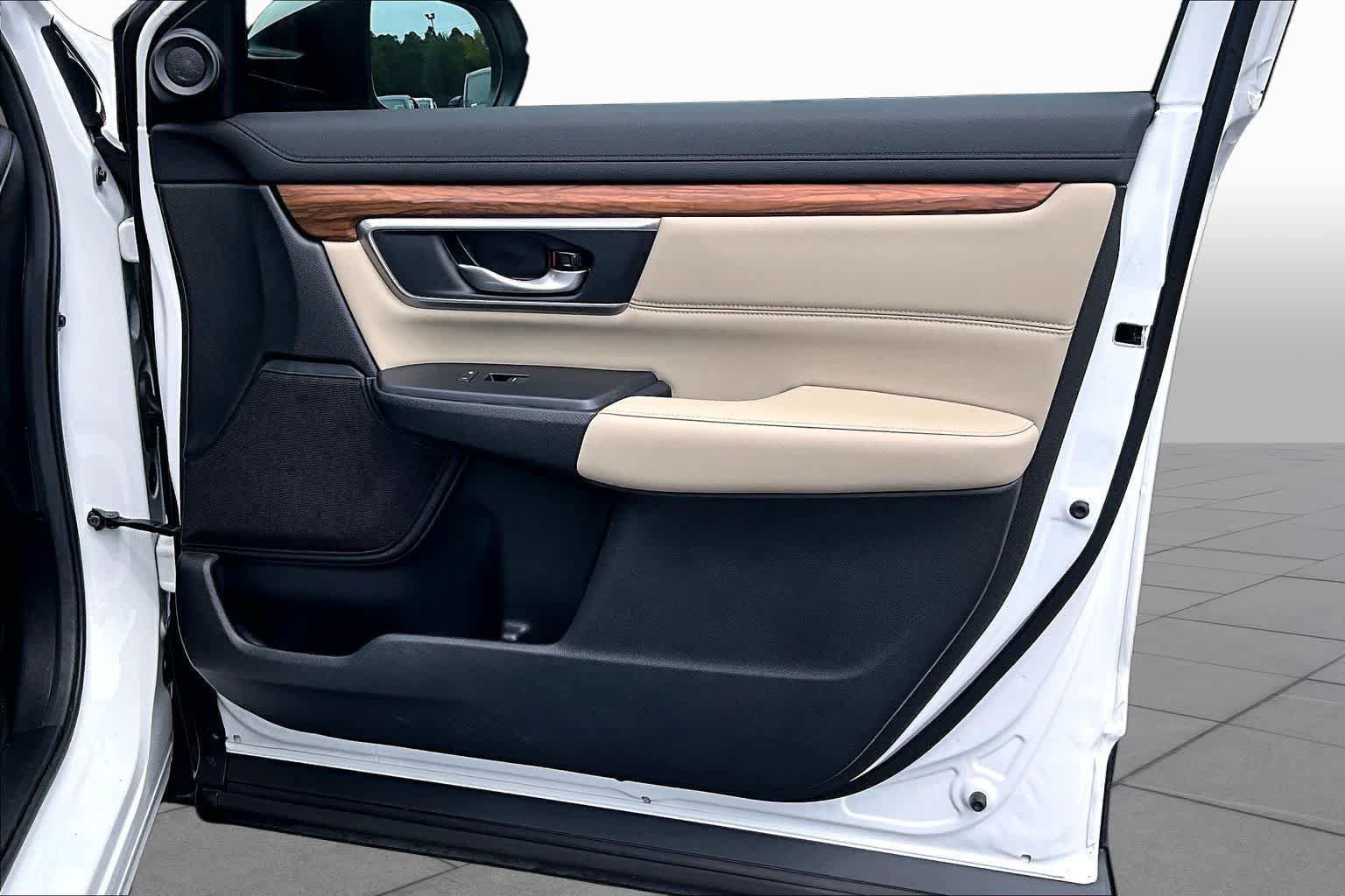 Used 2019 Honda CR-V EX-L image 22