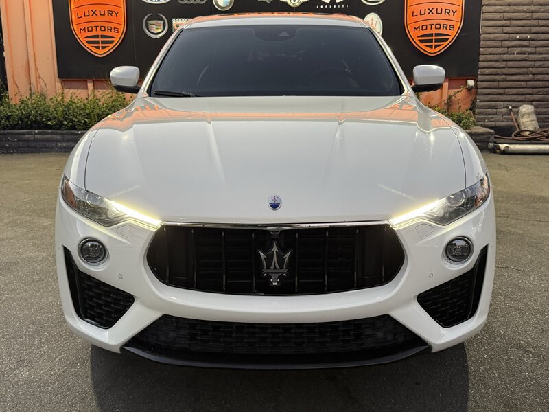 Used 2019 Maserati Levante GranSport AWD/4WD image 2