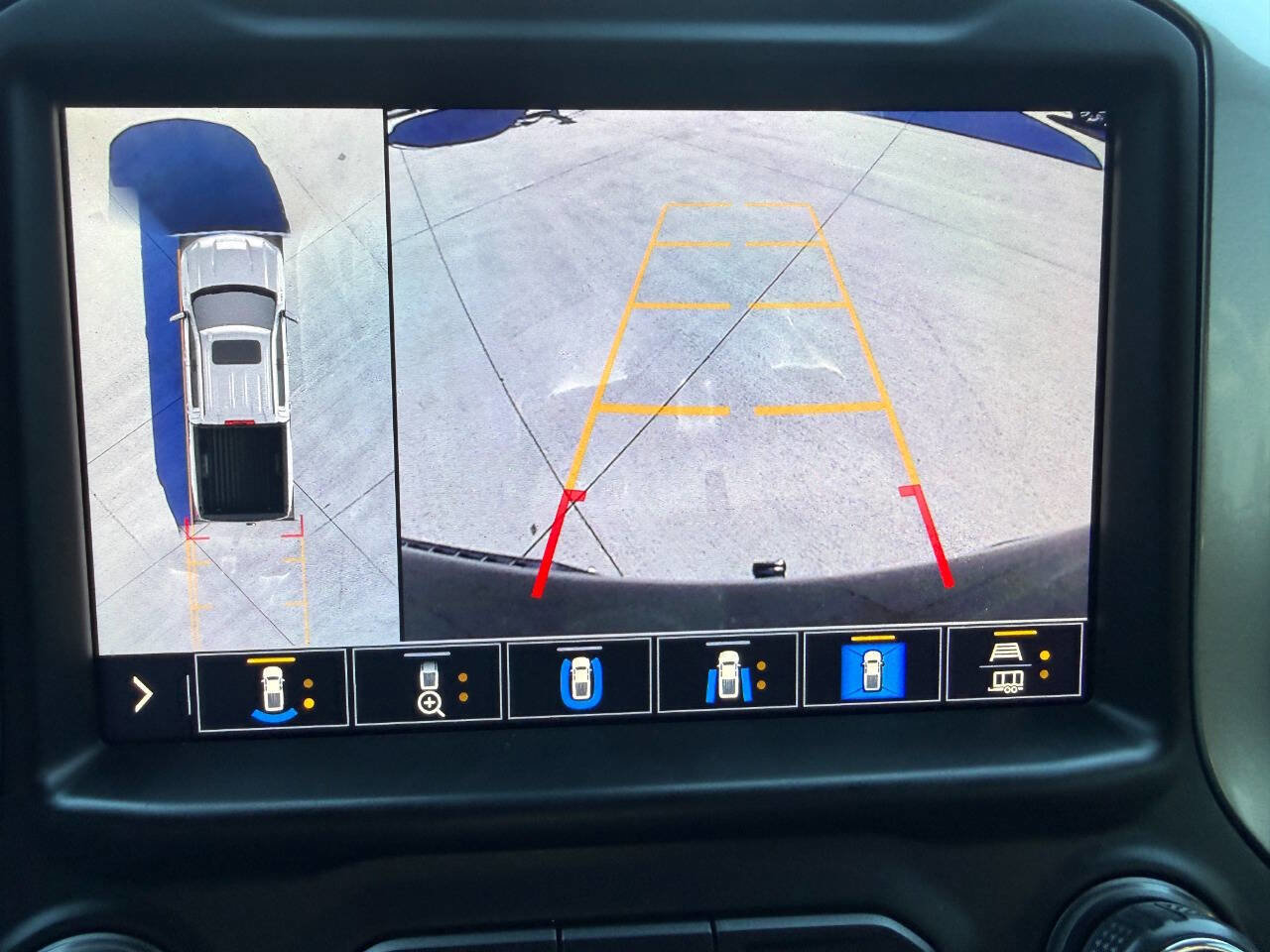 Used 2021 Chevrolet Silverado 1500 LTZ w/ LTZ Premium Package image 44