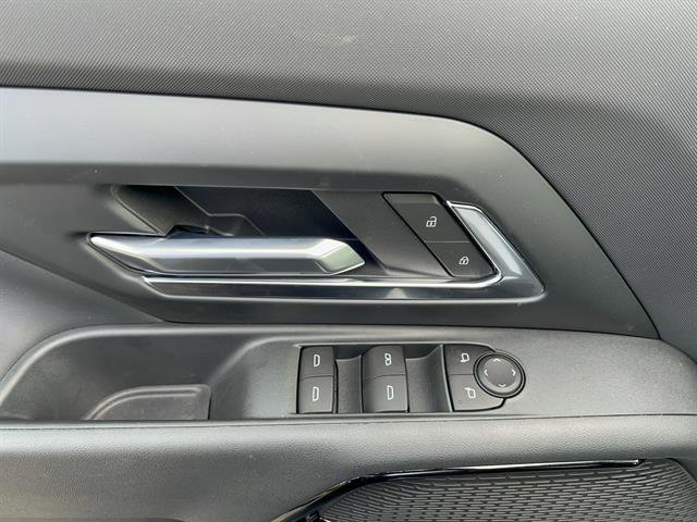 New 2026 Chevrolet Silverado EV LT image 10