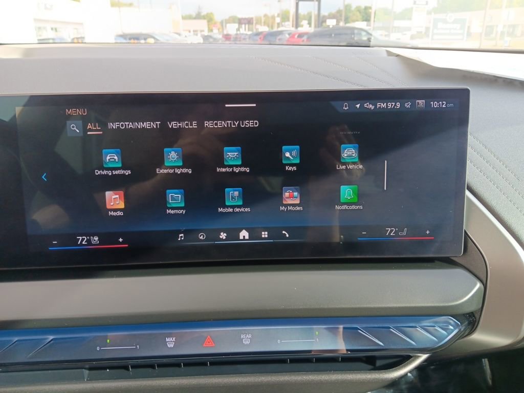 Used 2025 BMW X3 xDrive30i w/ M Sport Package image 18