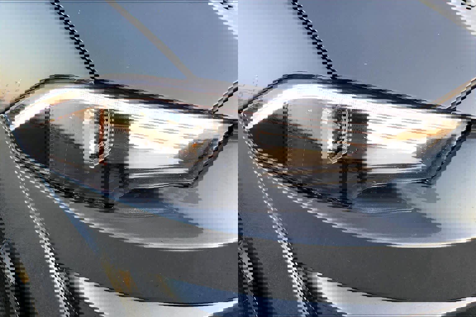 Used 2021 Ford Mustang GT w/ Equipment Group 301A image 27