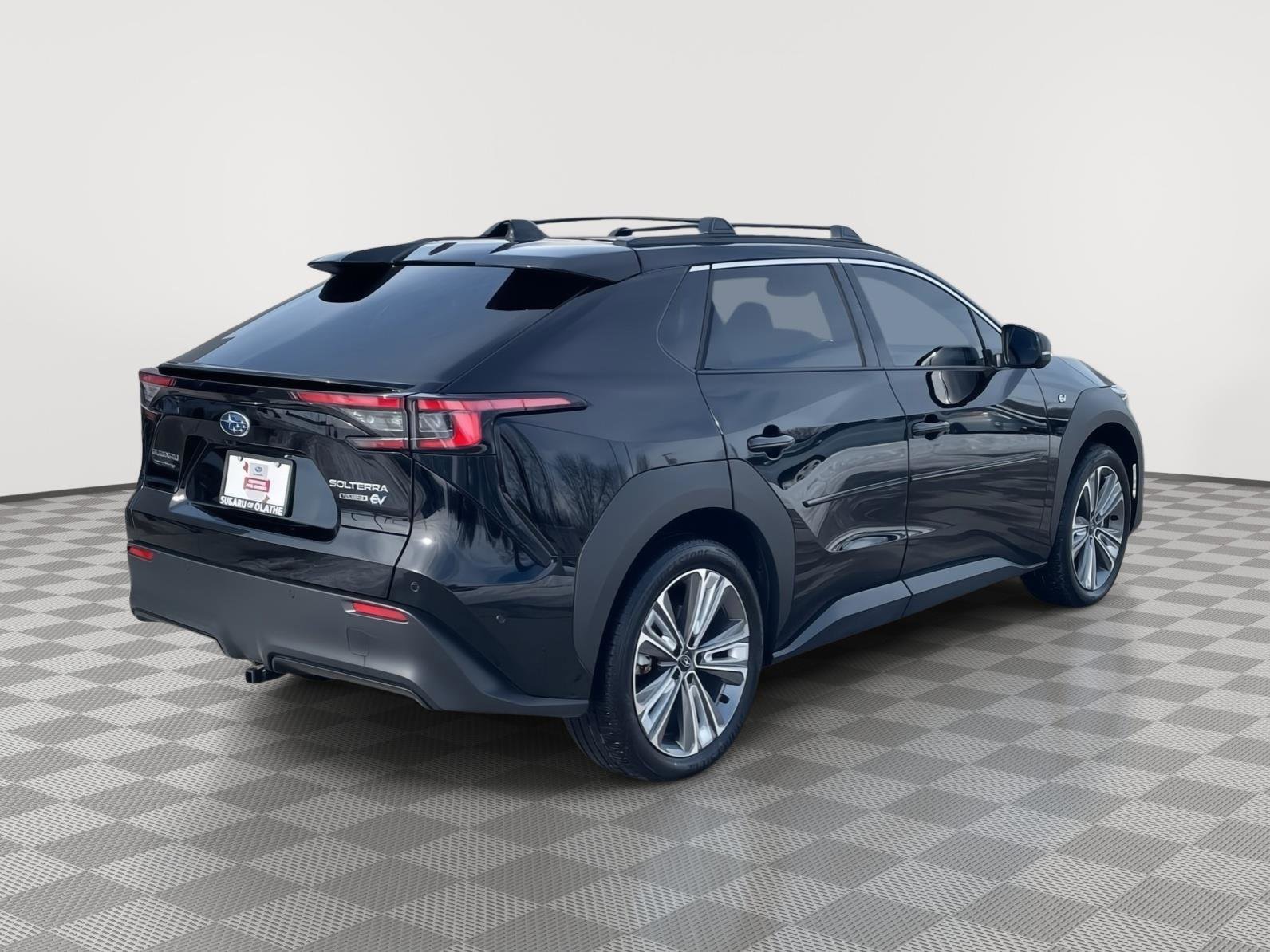 Certified 2024 Subaru Solterra Touring w/ Touring Package image 11